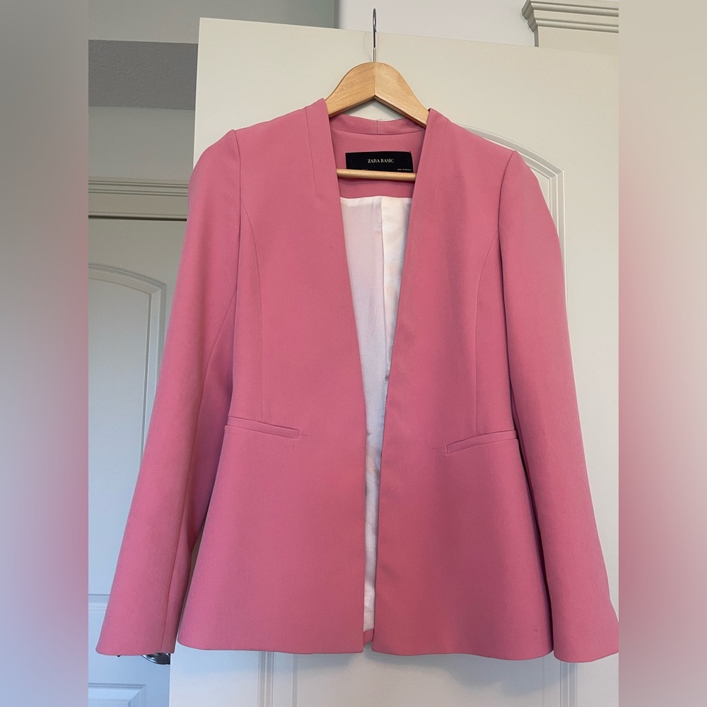 Zara Women's Blazer in Vibrant Pink